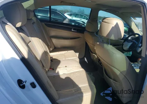 2013 Hyundai Genesis 5.0L z USA, uszkodzony, nr VIN KMHGC4DH5DU232827